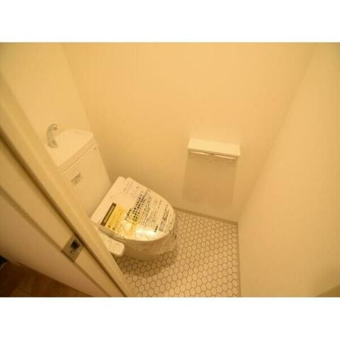 クレストタワー栄のトイレ写真