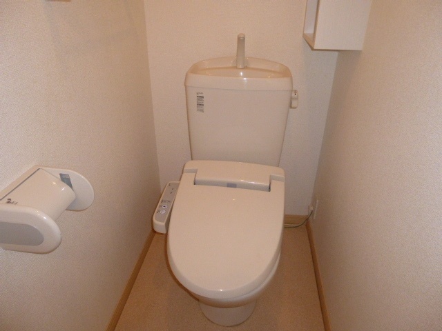 トイレ　シャワー付きトイレ