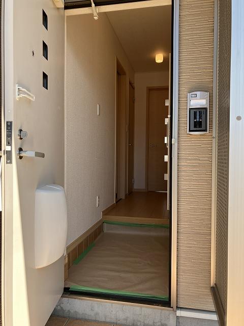 玄関　玄関