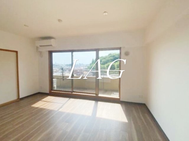 居室・リビング　洋室のお部屋です。