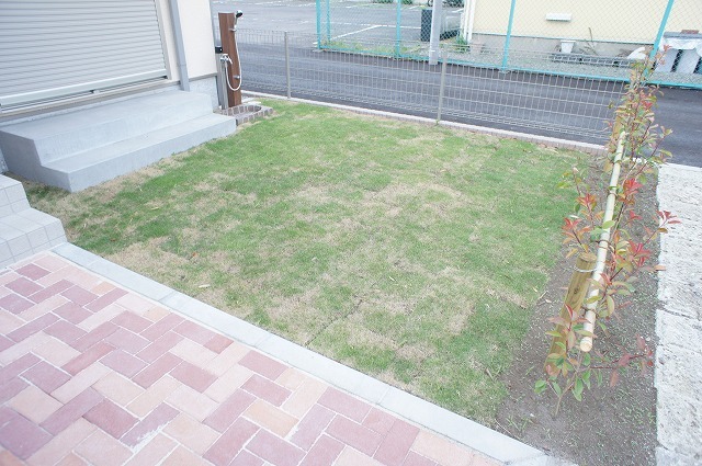 庭　図面と現状に相違がある場合には現状を優先