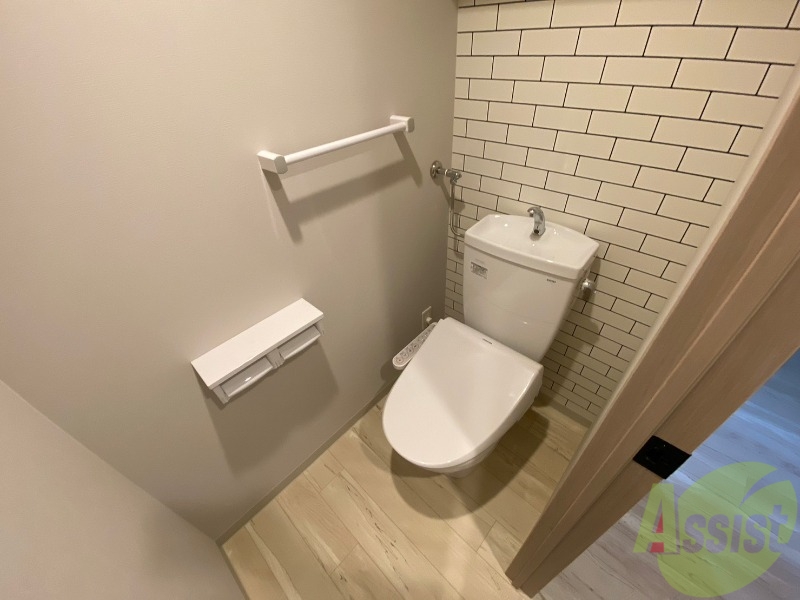 トイレ　こちらはトイレです。清潔感があり、安心して使用できます。