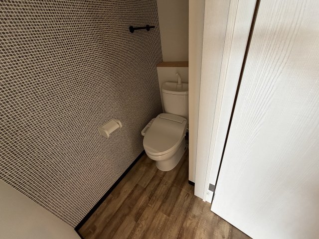 トイレ　トイレもきれいです