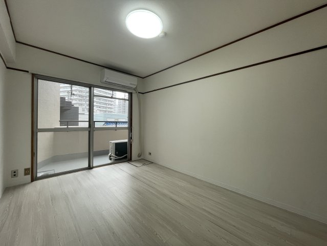 川口寿コーポの内装写真