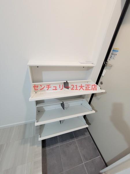 収納　シューズボックス