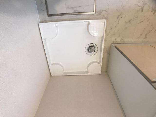 洗面設備　洗濯パン