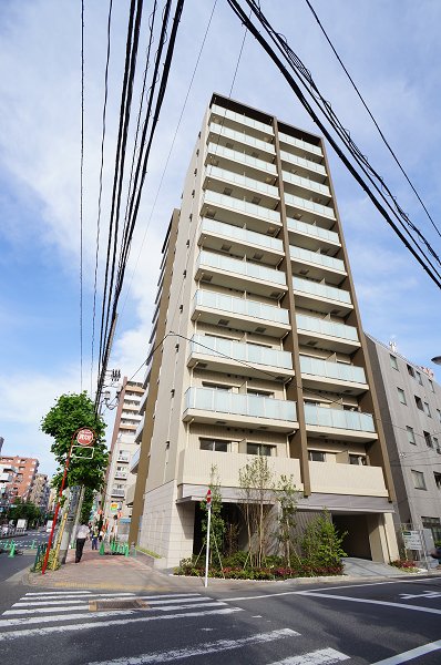 建物外観　外観（西側から）