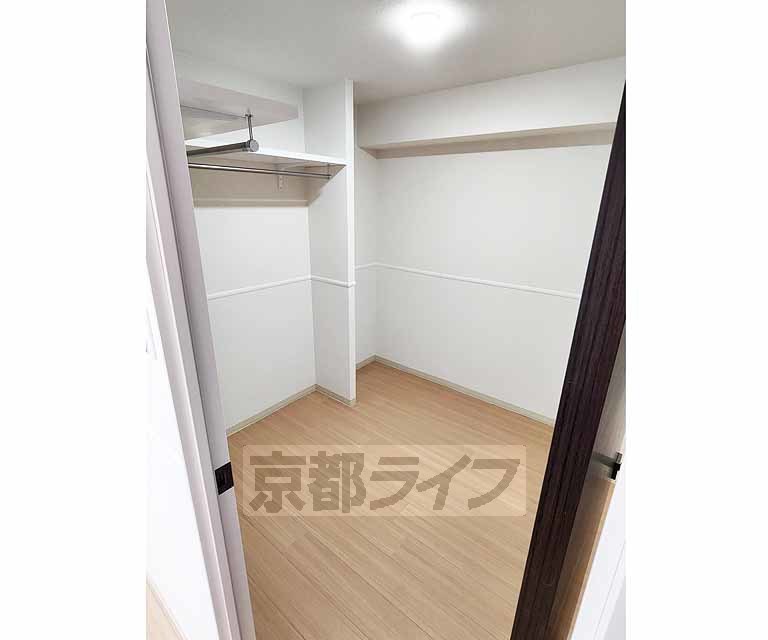 収納　ウォークインクローゼット