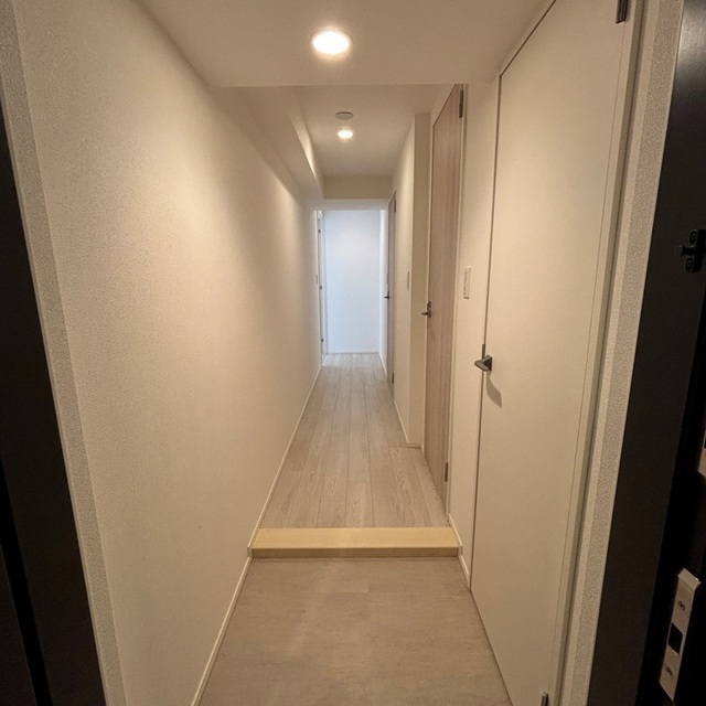 玄関　※写真は同タイプ住戸です。