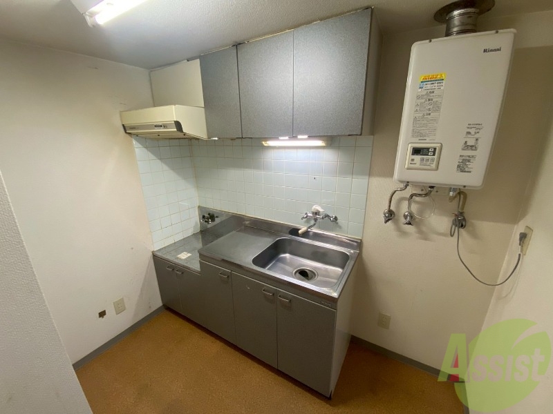 キッチン　キッチンは調理スペースもあり料理がはかどりそうです。