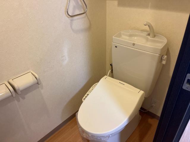 トイレ　トイレ