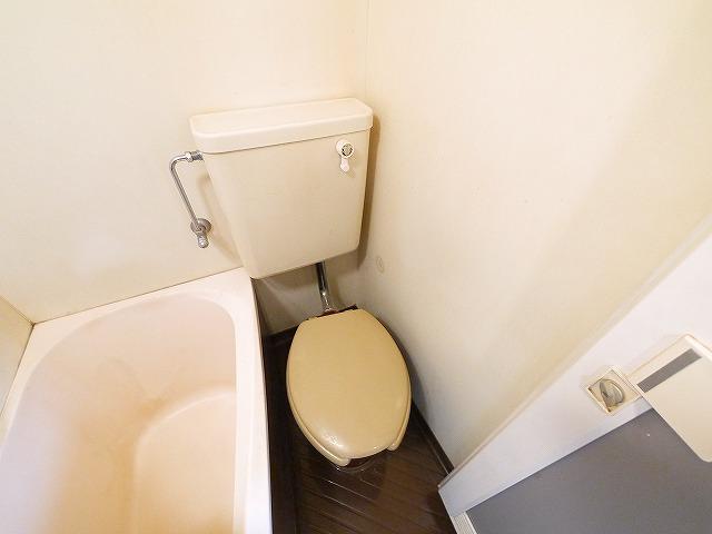 トイレ　コンパクトで使いやすいトイレです