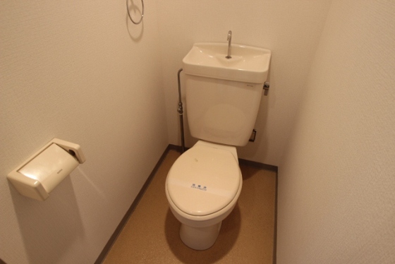 トイレ　※別部屋の写真です