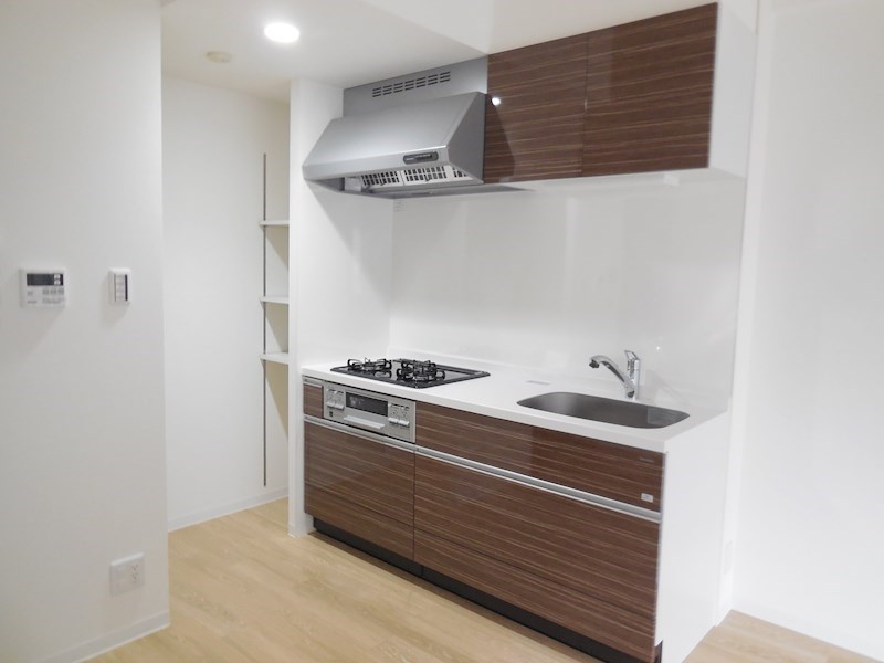 キッチン　ガス3口グリル付のシステムキッチン♪
