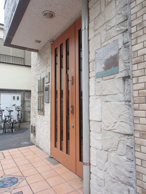 エントランス　★安心のオートロック付★