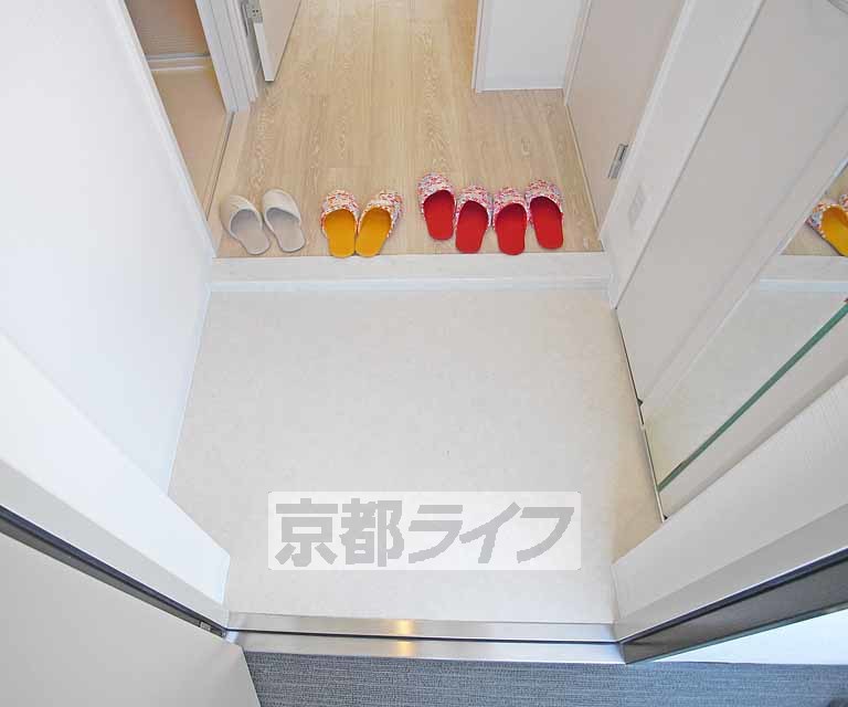 玄関　玄関です。