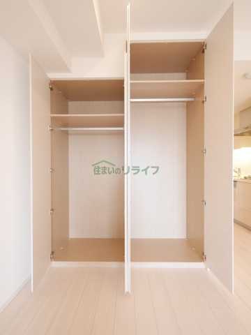 コンフォリア新宿イーストサイドタワーの内装写真