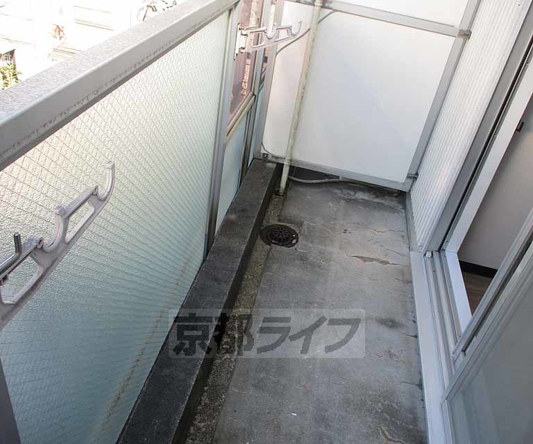 バルコニー　採光あるお部屋です。