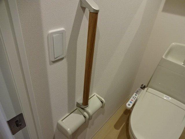 トイレ　シャワー付トイレ