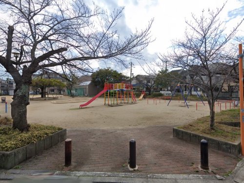公園　小曽根公園（公園）まで866m