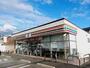 コンビニ　セブンイレブン　万野原南店（コンビニ）まで400m