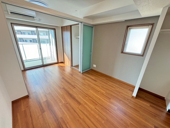 居室・リビング　※別部屋の写真です