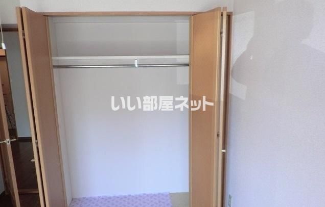 ISSAの内装写真