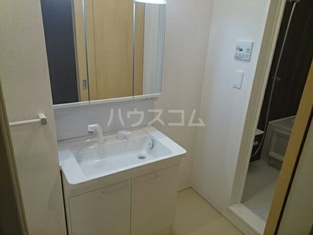 フランボワーズ IIの内装写真