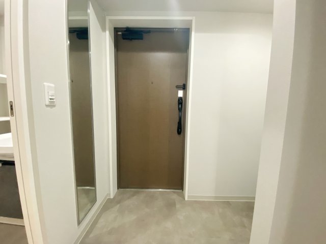 Alivis三国本町の玄関写真