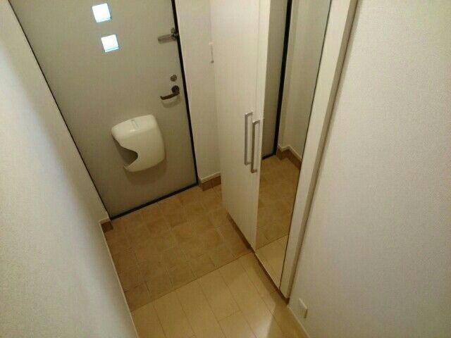 ソレアード クルーセの玄関写真