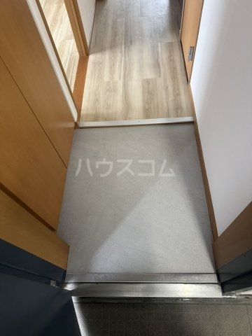 サンテラス下連雀の玄関写真