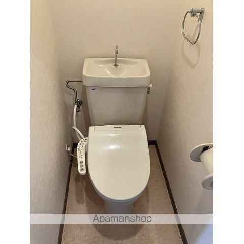 地下鉄空港線 藤崎駅 徒歩9分 4階建 築31年のトイレ写真