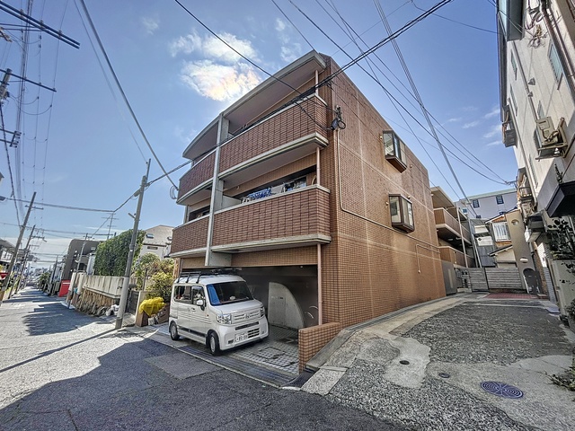 BELLTREE岡本の外観写真