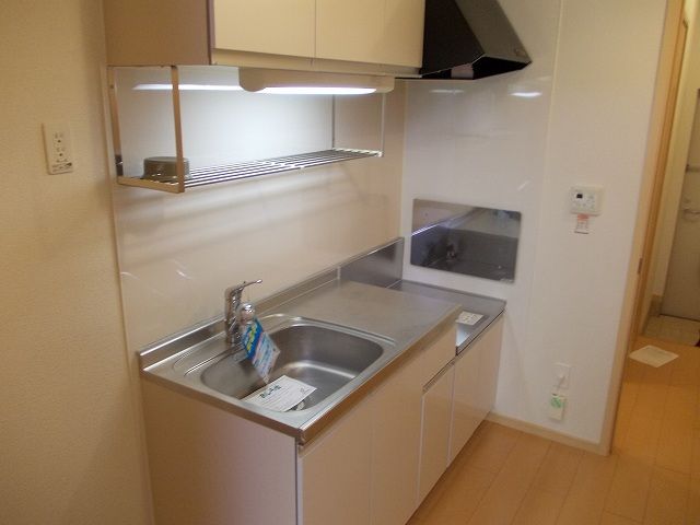 ＪＲ信越本線 北長岡駅 徒歩17分 2階建 築17年のキッチン写真