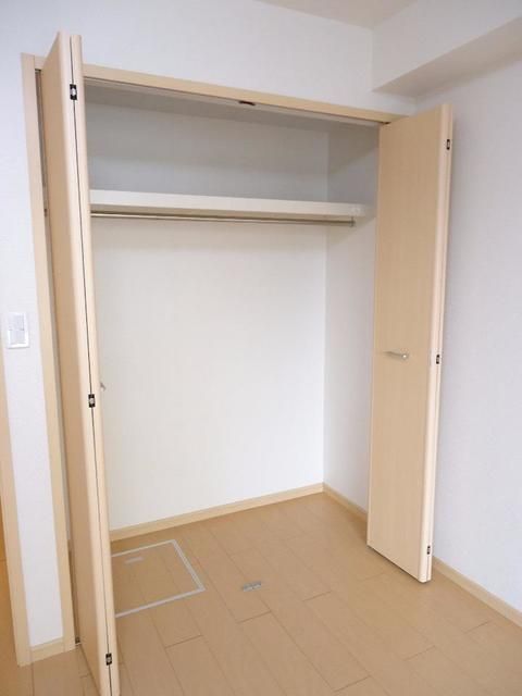 ＪＲ信越本線 北長岡駅 徒歩17分 2階建 築17年の内装写真