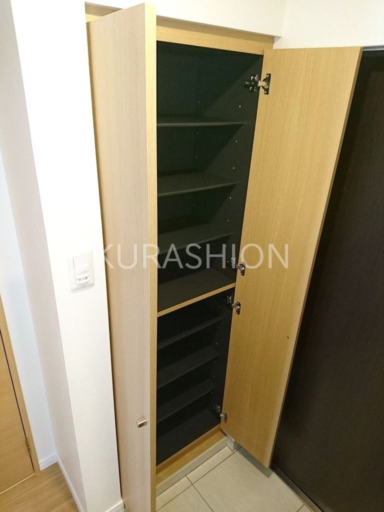 アクタス薬院テラスの玄関写真