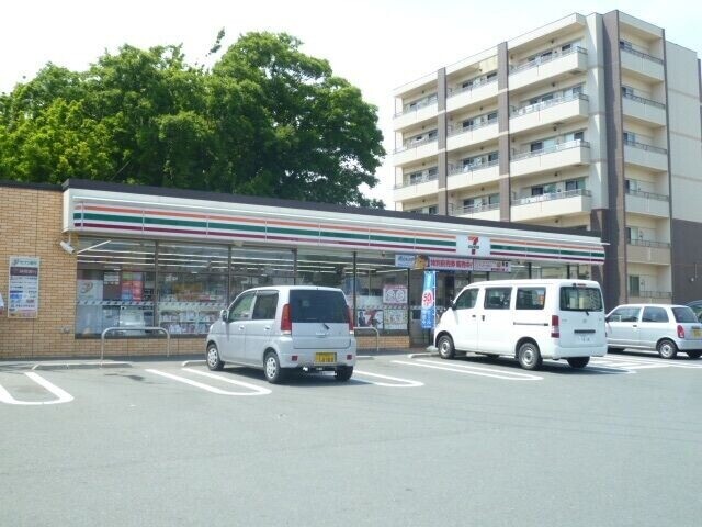 コンビニ　セブンイレブン浜松成子町店（コンビニ）まで389m