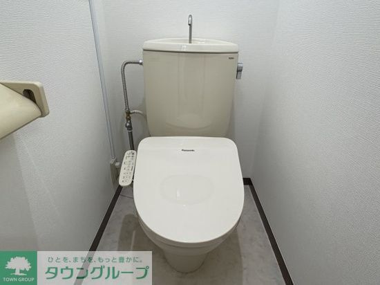 東京メトロ有楽町線 千川駅 徒歩3分 2階建 築39年のトイレ写真