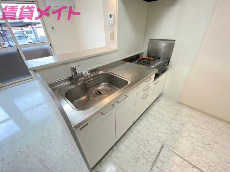 フローラルパークス Aのキッチン写真