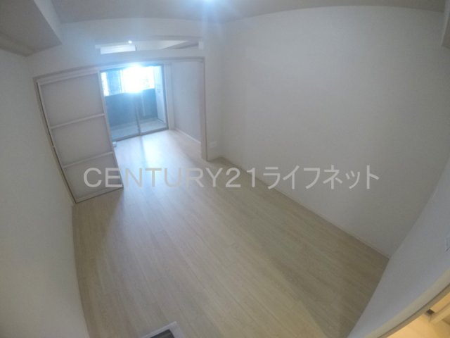 リビオメゾン新大阪の居間写真