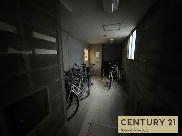 駐車場　★駐輪場★