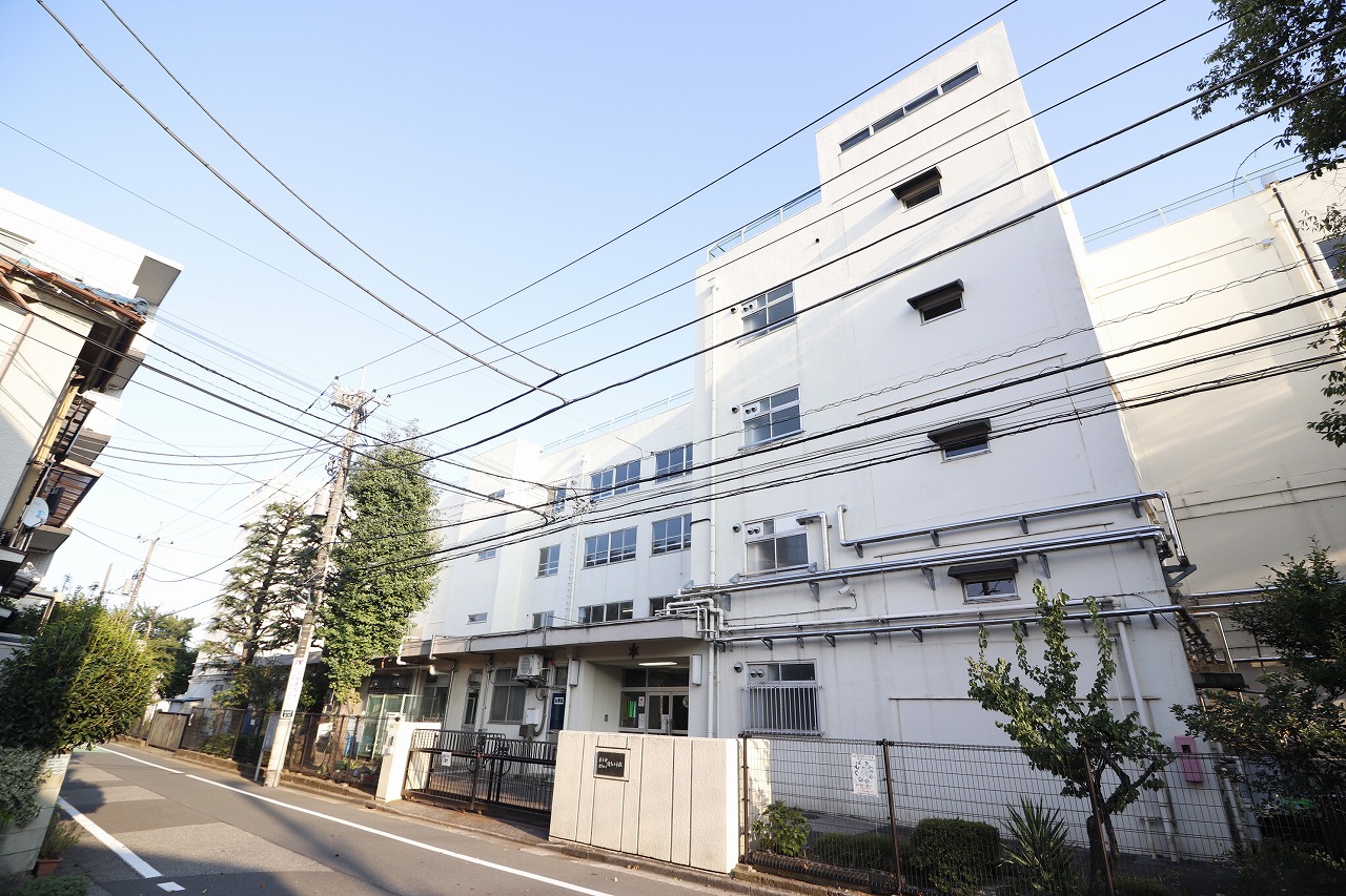 都営大江戸線 練馬春日町駅 徒歩8分 3階建 築2年の周辺写真