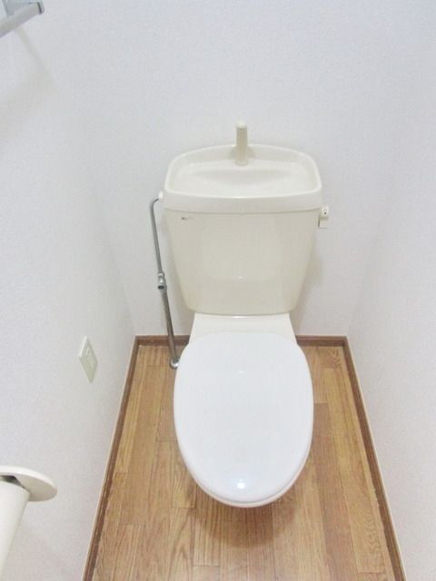 ヴィラ・エクセランのトイレ写真