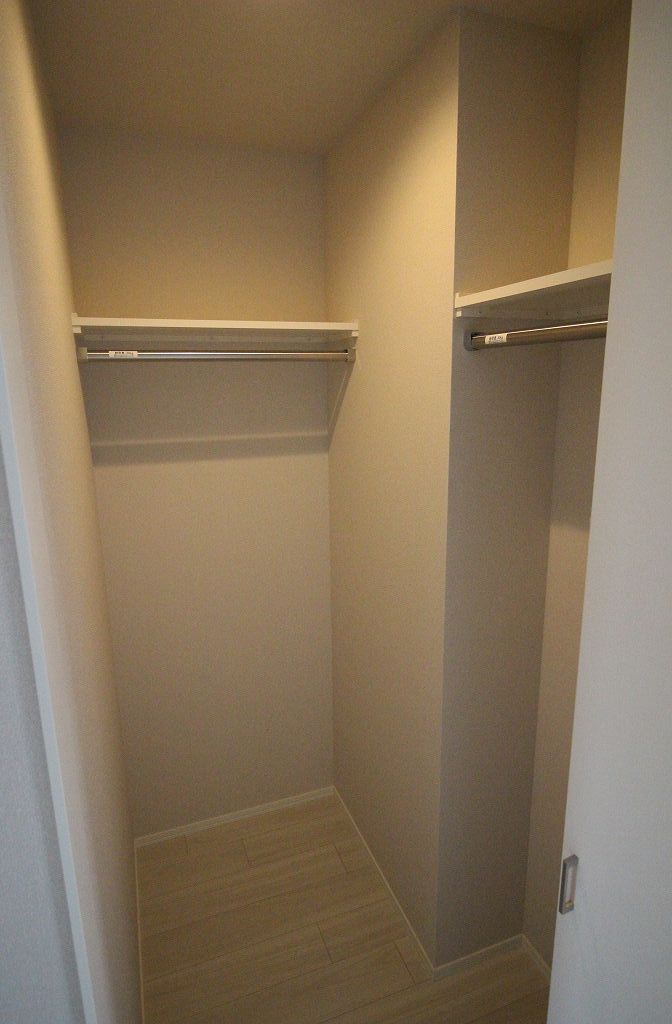 収納　別タイプの部屋の写真です