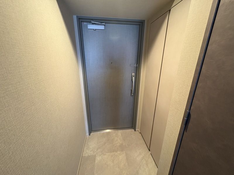 プレミアムフラット東京亀戸の玄関写真