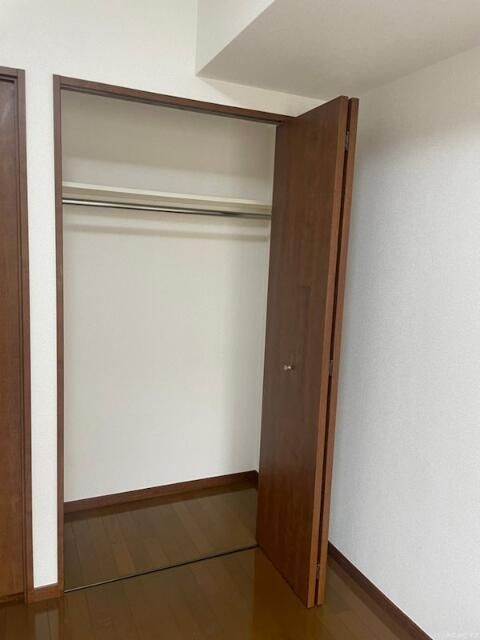 ＪＲ中央線 西荻窪駅 徒歩8分 6階建 築25年の内装写真