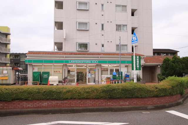 コンビニ　ローソンストア１００東船橋店駅北口店（コンビニ）まで81m
