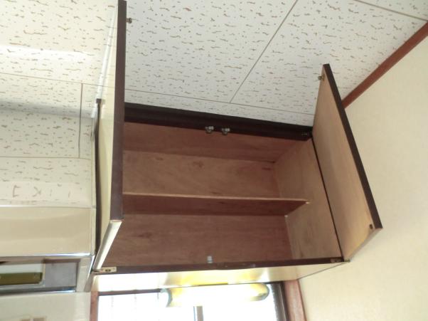 その他設備　☆キッチン上部にも収納あり☆