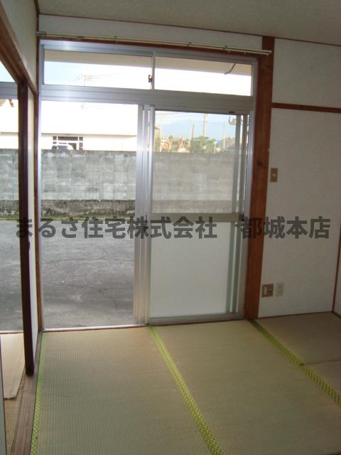 居室・リビング　和室、ちょっとしたくつろぎスペースにいかがでしょうか