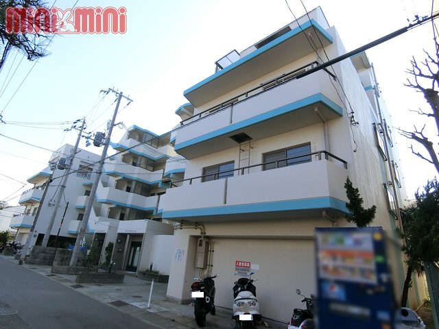 神戸市垂水区坂上のマンションの建物外観